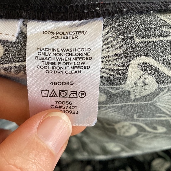 ANN Taylor Loft black and white flamingo tie waist shorts - Picture 4 of 7